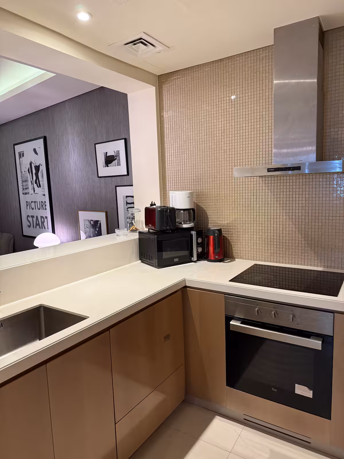 a6ff3cc9-cd6d-4a01-a51a-7d8038335ce3